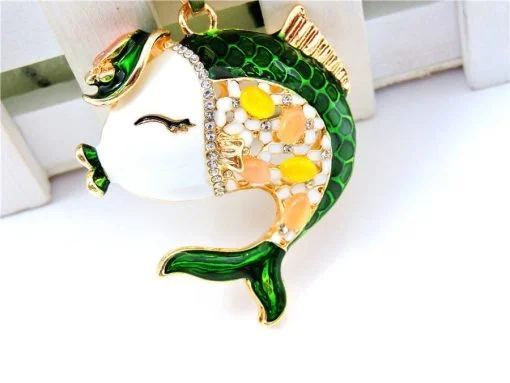 Betsey Johnson Green Kissing Fish Pendant
